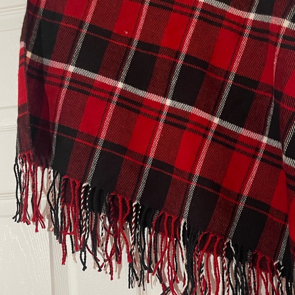 Fashionable Fall Long Wool Scarf - Picture 4 of 6